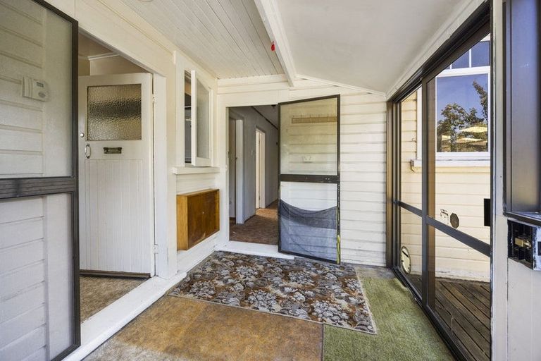 Photo of property in 14 Waihi Road, Hawera, 4610