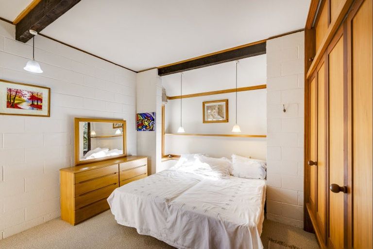 Photo of property in 34 Roslyn Road, Bluff Hill, Napier, 4110