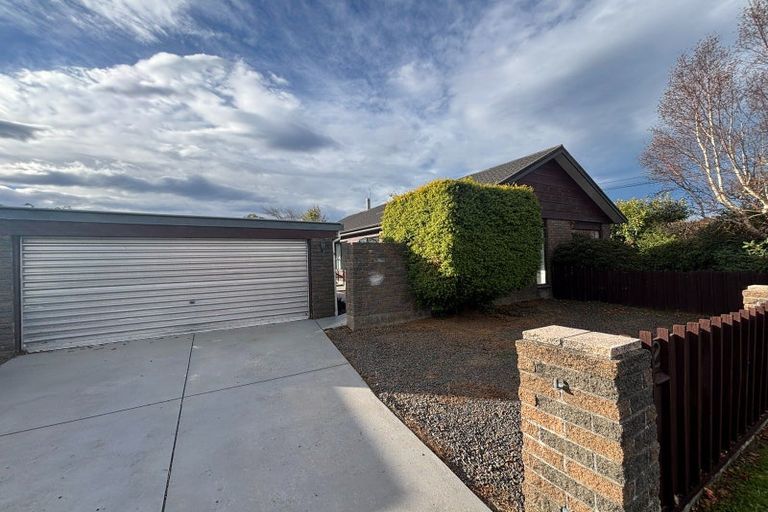 Photo of property in 2 Mapledale Place, Halswell, Christchurch, 8025