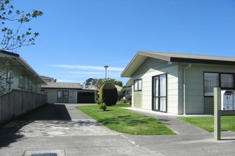 Photo of property in 7a Andrew Street, Stoke, Nelson, 7011