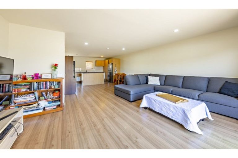 Photo of property in 5v Dryden Place, Mount Wellington, Auckland, 1051