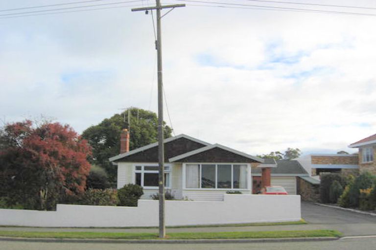 Photo of property in 118 Perth Street, Holmes Hill, Oamaru, 9401