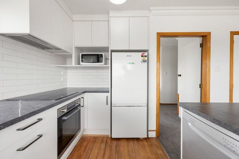 Photo of property in 15 Priscilla Crescent, Melville, Hamilton, 3206