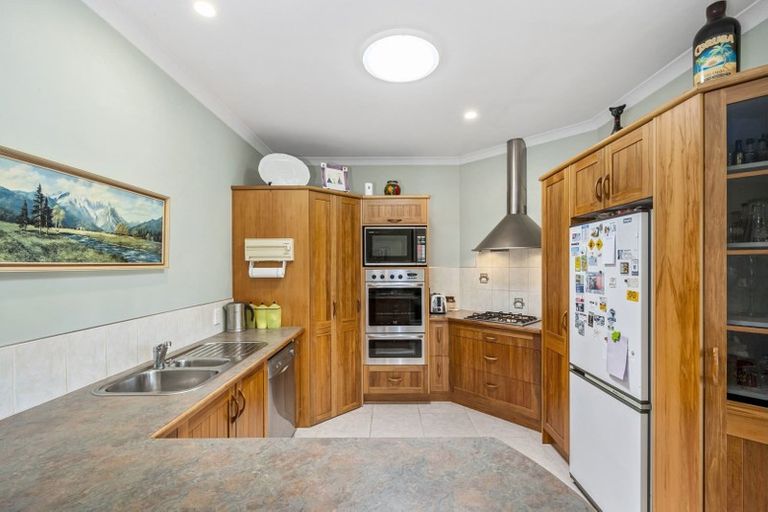 Photo of property in 28 The Grove, Nukuhau, Taupo, 3330