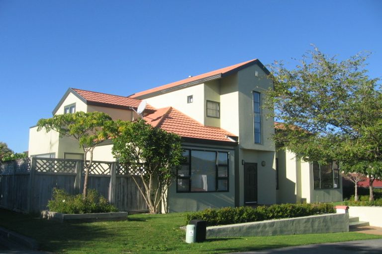 Photo of property in 29 Samwell Drive, Whitby, Porirua, 5024