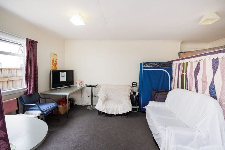 Photo of property in 8 Ranfurly Street, Hokowhitu, Palmerston North, 4410