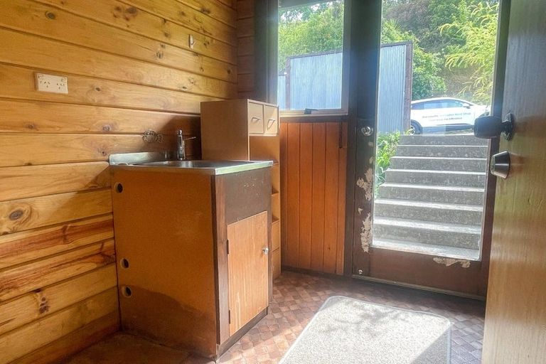 Photo of property in 218 Dyers Pass Road, Cashmere, Christchurch, 8022