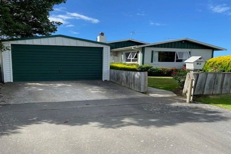 Photo of property in 16 Bank Street, Amberley, 7410