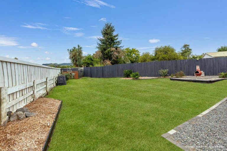 Photo of property in 9a Robinson Avenue, Holdens Bay, Rotorua, 3010