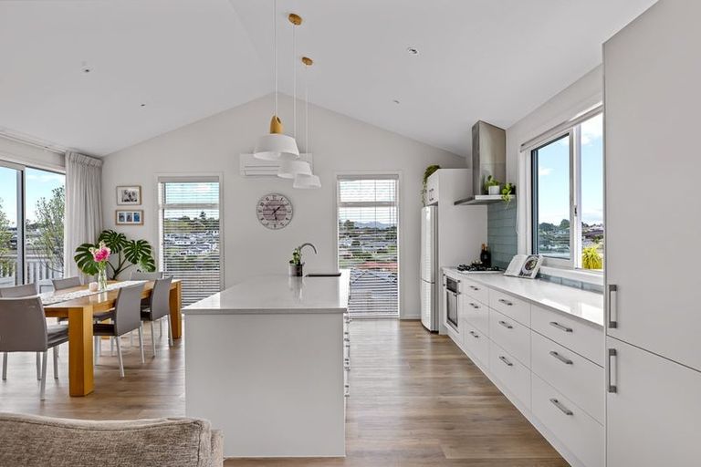 Photo of property in 14 Three Brothers Place, Warkworth, 0981