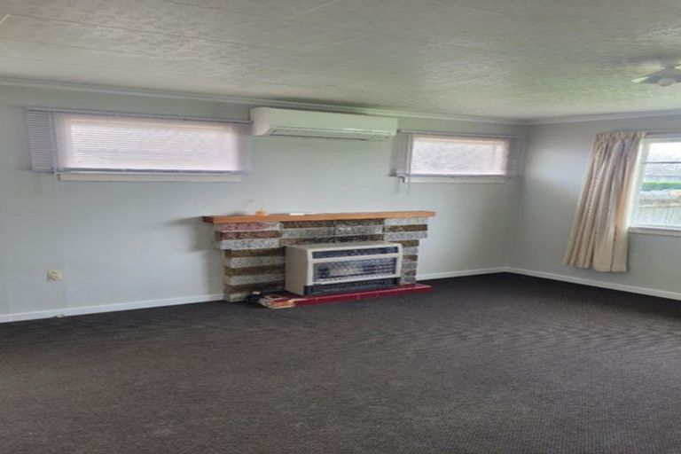Photo of property in 7 Truby King Street, Merrilands, New Plymouth, 4312