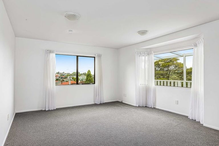 Photo of property in 2/63 Rodney Street, Wellsford, 0900