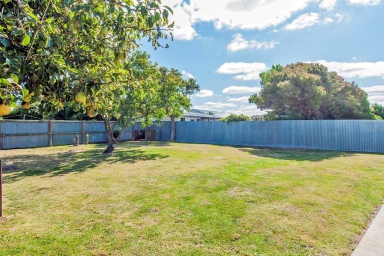 Photo of property in 1 Ocean View Place, Southbridge, Leeston, 7683