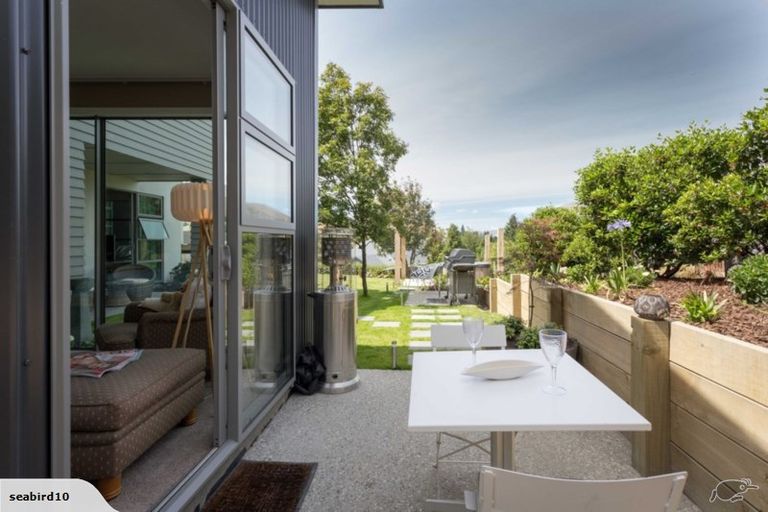 Photo of property in 2 Lindmore Lane, Lower Shotover, Queenstown, 9371