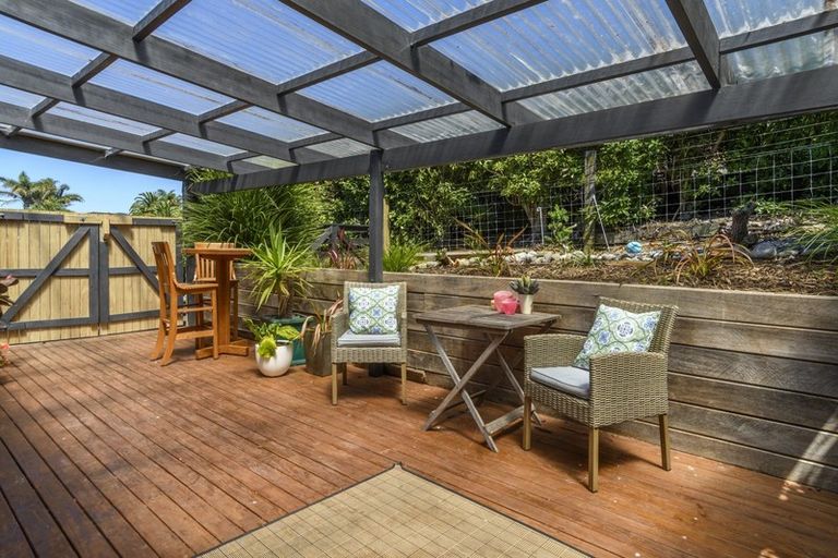 Photo of property in 33 Owen Place, Omokoroa, 3114