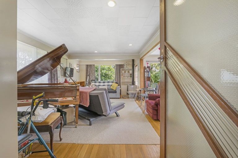 Photo of property in 46a Cumming Street, Okato, 4335