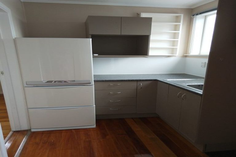 Photo of property in 8 Evelyn Street, Eden Terrace, Auckland, 1021