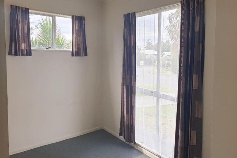 Photo of property in 14 Ramsey Crescent, Flaxmere, Hastings, 4120