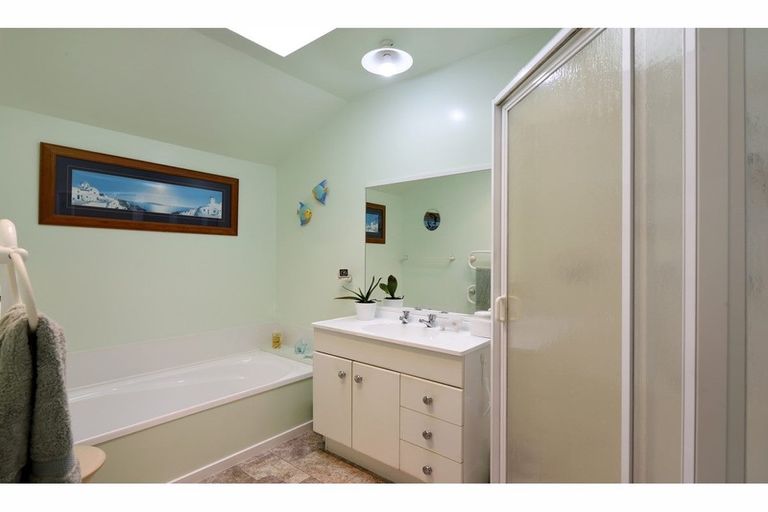 Photo of property in 77 Kingsford Drive, Stoke, Nelson, 7011