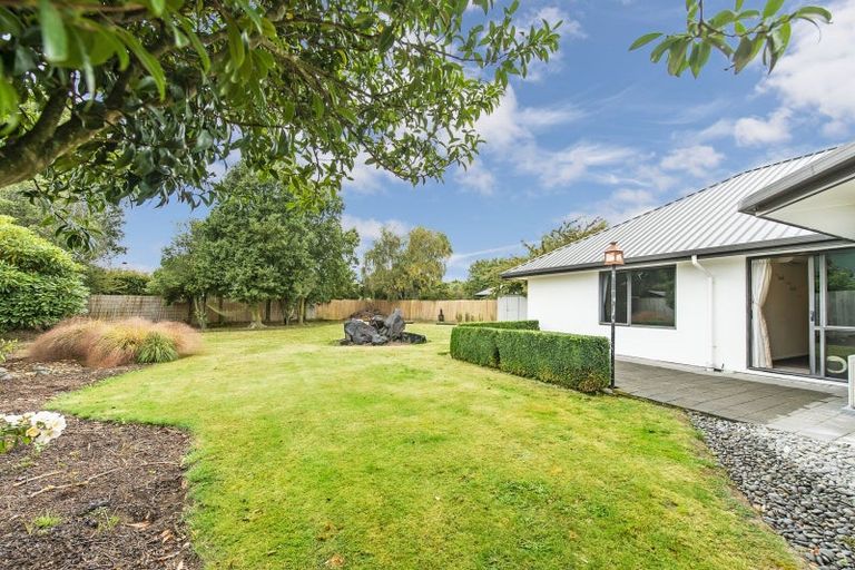 Photo of property in 8 Oldham Place, Darfield, 7510