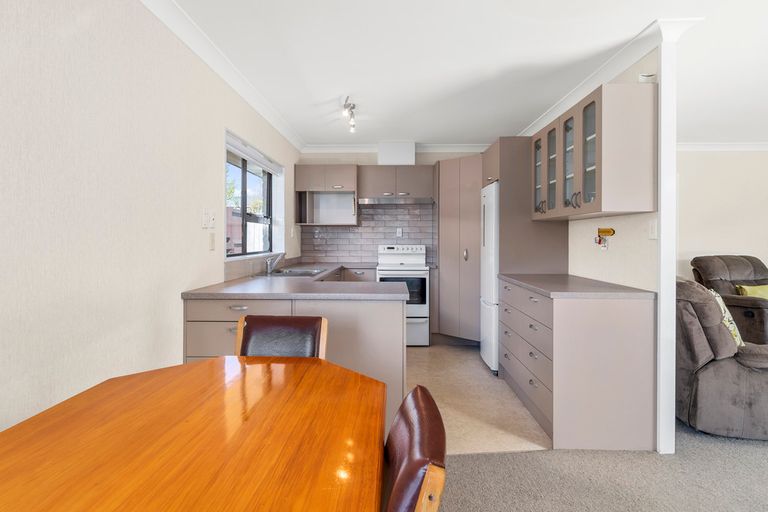 Photo of property in 19a Pooles Road, Greerton, Tauranga, 3112