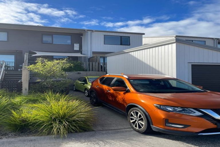 Photo of property in 46 Pukewhero Rise, Westgate, Auckland, 0614