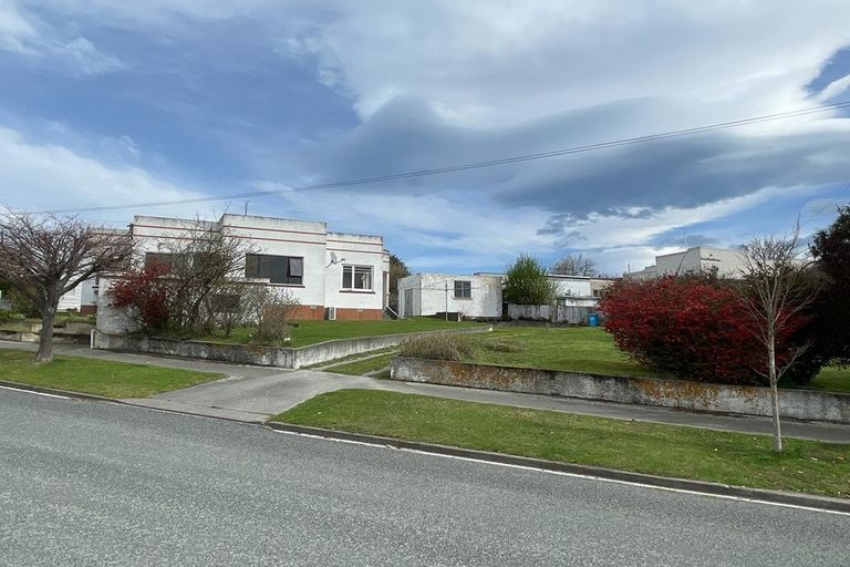 Photo of property in 27 Mowbray Street, Watlington, Timaru, 7910