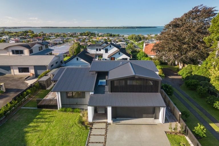 Photo of property in 43 Lemon Grove Avenue, Otumoetai, Tauranga, 3110