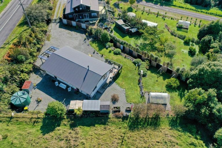 Photo of property in 2 Back Creek Road, Ruatapu, Hokitika, 7883