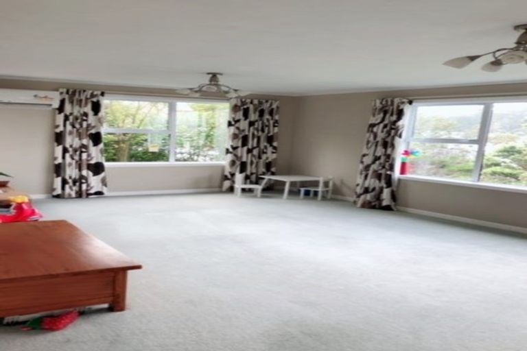 Photo of property in 14 Old Coach Road, Johnsonville, Wellington, 6037