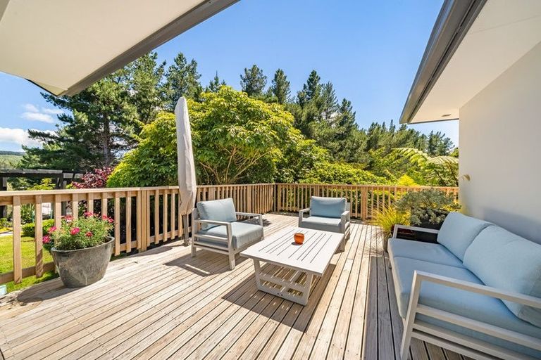 Photo of property in 13 Marua Palm Grove, Timberlea, Upper Hutt, 5018