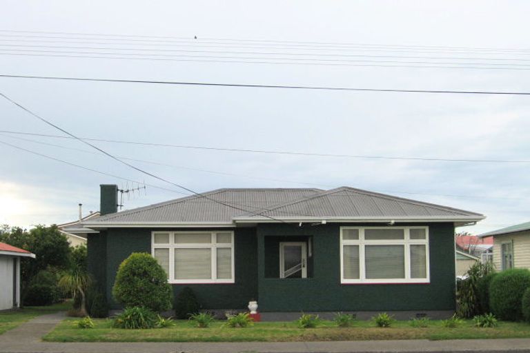 Photo of property in 74 Meeanee Quay, Westshore, Napier, 4110