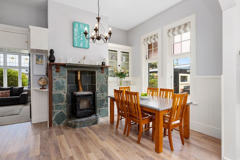 Photo of property in 1 Granville Terrace, Belleknowes, Dunedin, 9011