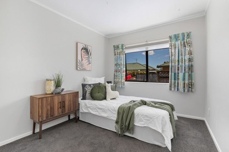 Photo of property in 2d Cedar Drive, Paraparaumu Beach, Paraparaumu, 5032