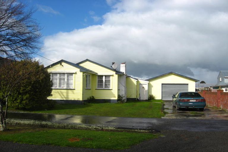 Photo of property in 31 Wyndham Street, Carterton, 5713