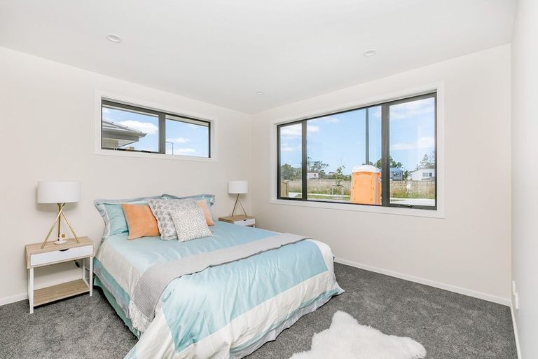 Photo of property in 11 Zadar Street, Kumeu, 0810