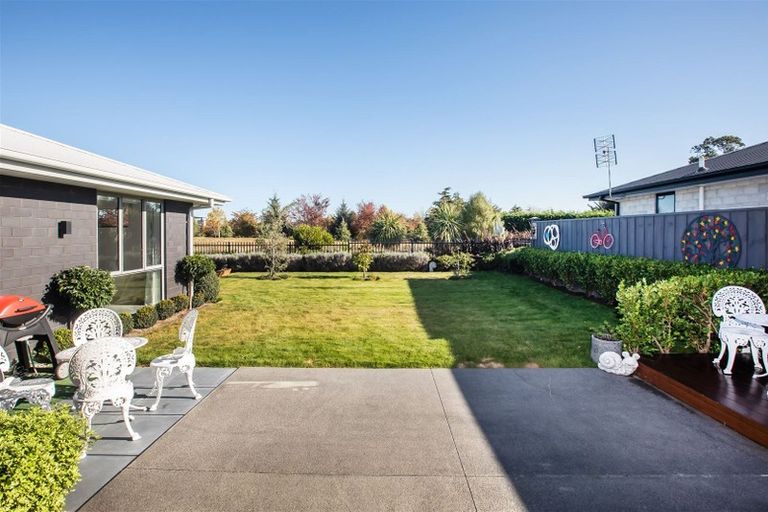 Photo of property in 16 Hungerford Drive, Rolleston, 7615