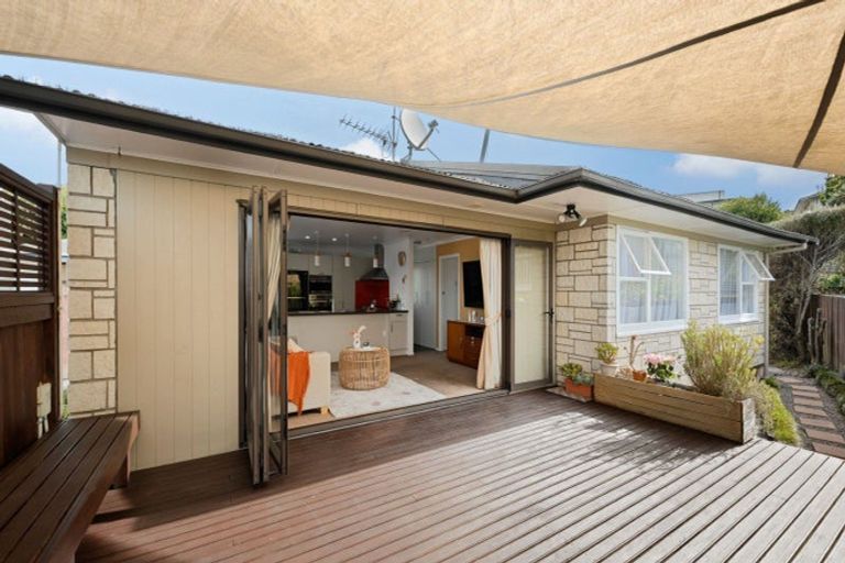 Photo of property in 27 Manapouri Place, Glenview, Hamilton, 3206