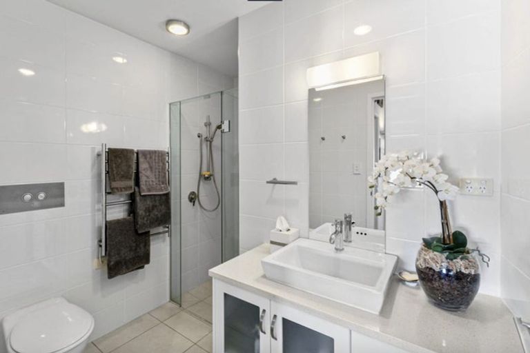 Photo of property in Quarterdeck, 20/4 Buller Street, New Plymouth, 4310