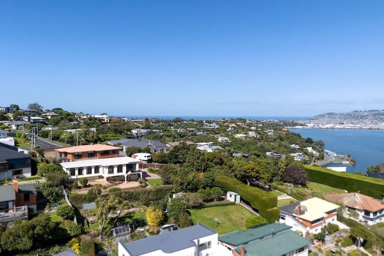 Photo of property in 12 Shandon Road, Vauxhall, Dunedin, 9013