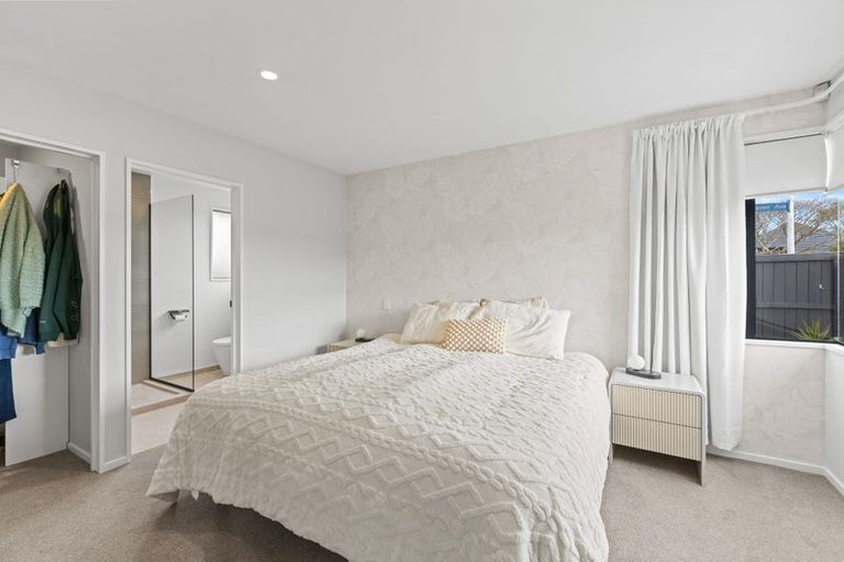 Photo of property in 2 Anglesea Avenue, Parklands, Christchurch, 8083