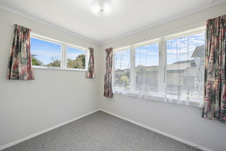 Photo of property in 48 Fraser Crescent, Elderslea, Upper Hutt, 5018