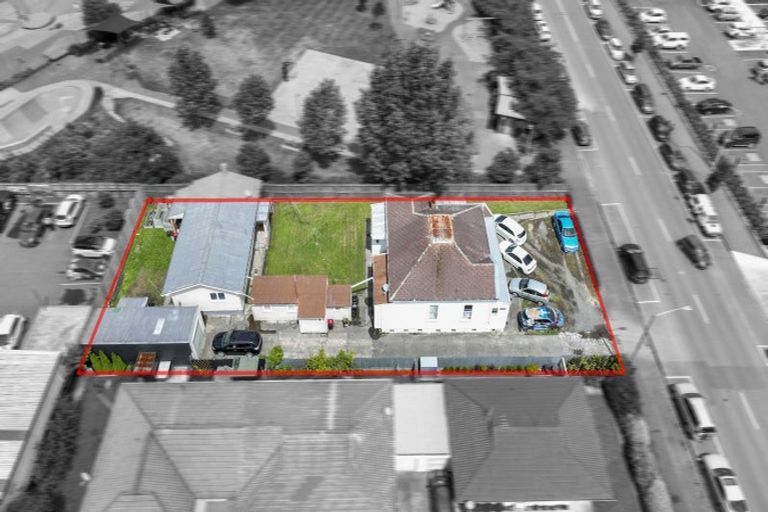 Photo of property in 305 Avenue Road West, Hastings, 4122