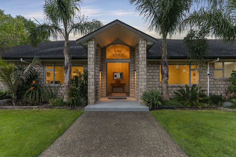 Photo of property in 300 Glenbrook Beach Road, Glenbrook, Waiuku, 2681