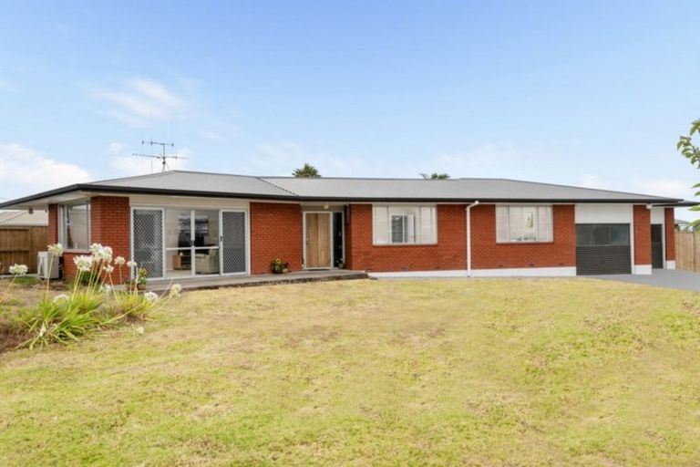 Photo of property in 1 Glenn Terrace, Otumoetai, Tauranga, 3110