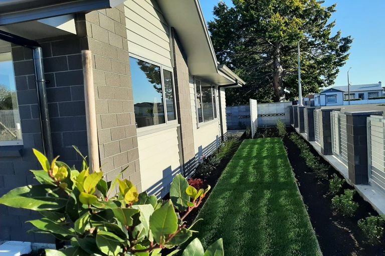 Photo of property in 10a Knowles Street, Terrace End, Palmerston North, 4410