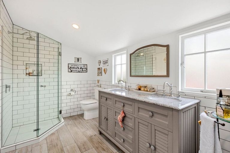 Photo of property in 25 Hall Street, Cambridge, 3434