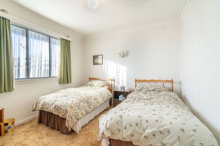 Photo of property in 261 Chelmsford Street, Waverley, Invercargill, 9810