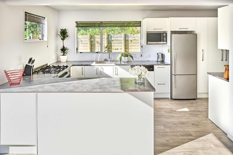 Photo of property in 13 Yarrow Place, Papakowhai, Porirua, 5024