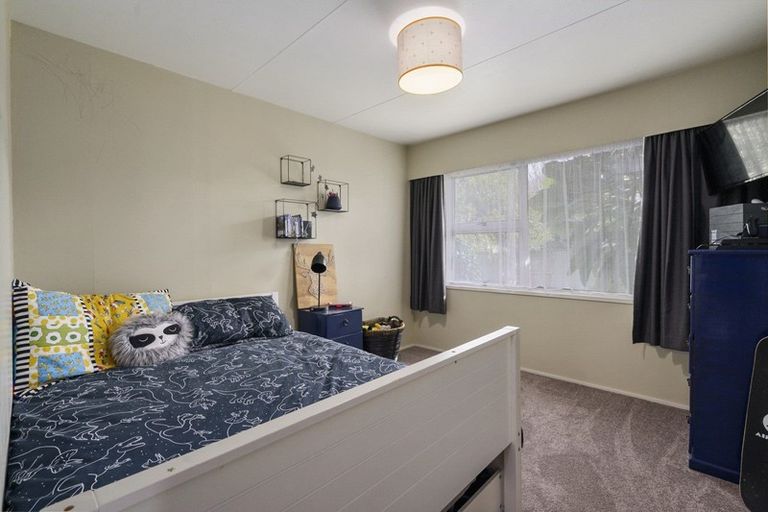 Photo of property in 7 Otaki Place, Westbrook, Palmerston North, 4412